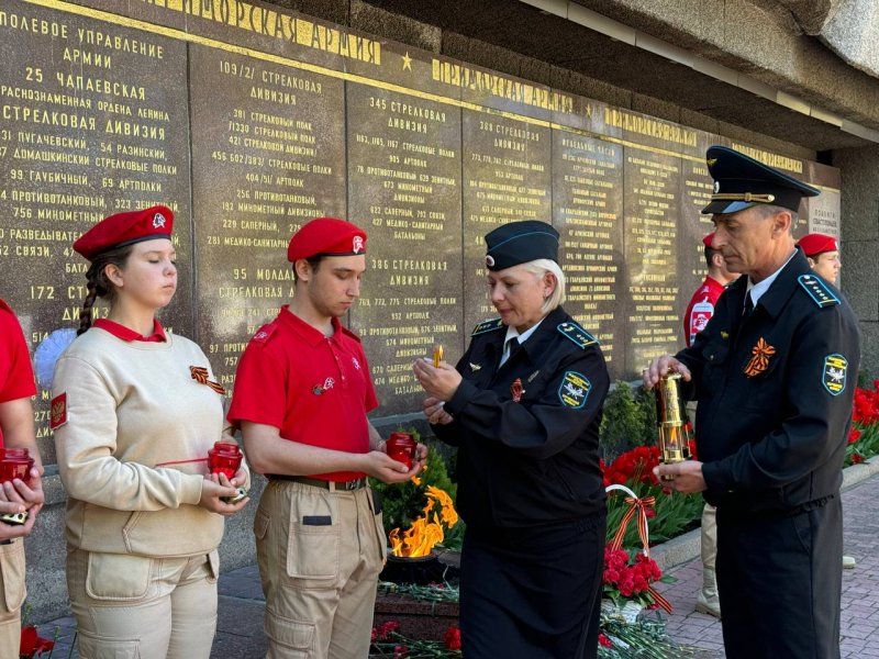 Огонь Победы доставили в Севастополь