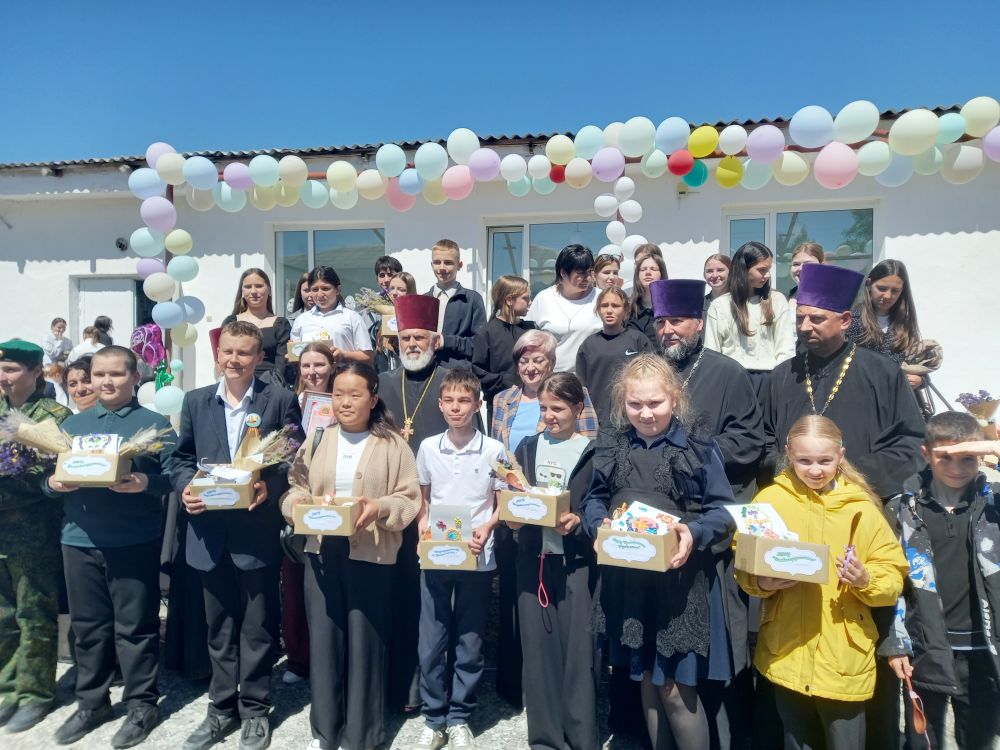 В Советской средней школе №2 им.Героя Советского Союза П.П.Исаичкина состоялся «Пасхальный Благовест» В Советской средней школе №2 им.Героя Советского Союза П.П.Исаичкина состоялся «Пасхальный Благовест»