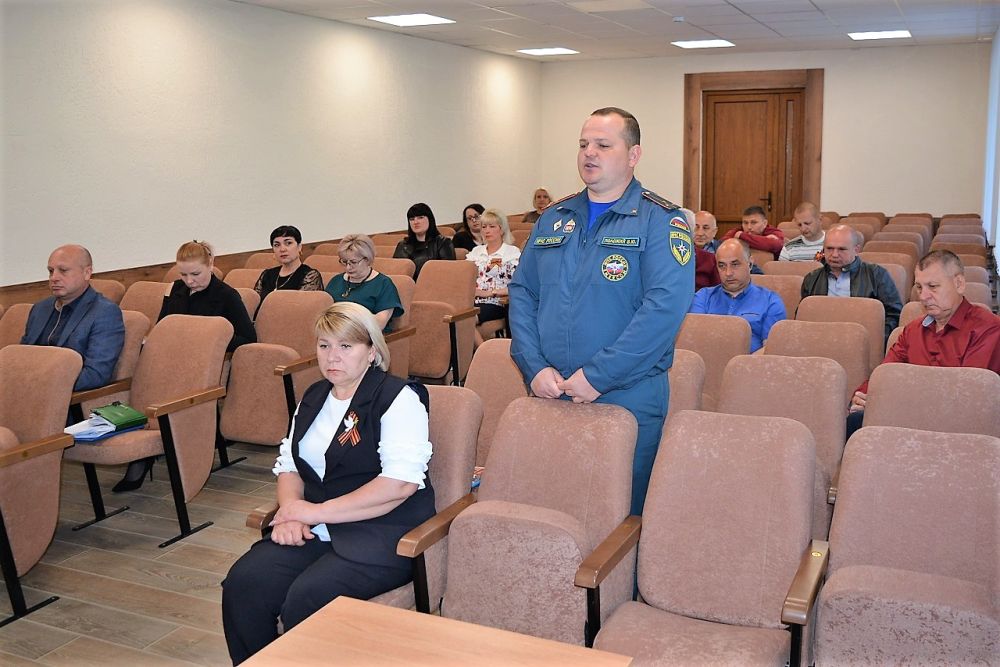 Александр Соколовский при участии Зои Карлюги провел аппаратное совещание с руководителями предприятий и организаций Александр Соколовский при участии Зои Карлюги провел аппаратное совещание с руководителями предприятий и организаций