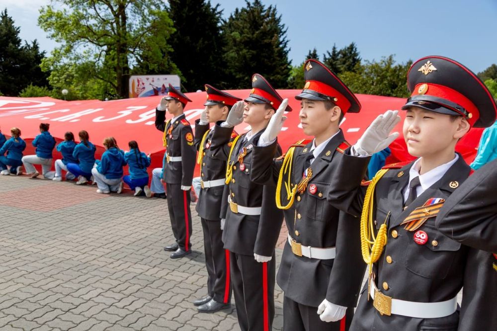 В федеральных детских центрах проходят мероприятия, приуроченные к 80-летию Победы В федеральных детских центрах проходят мероприятия, приуроченные к 80-летию Победы