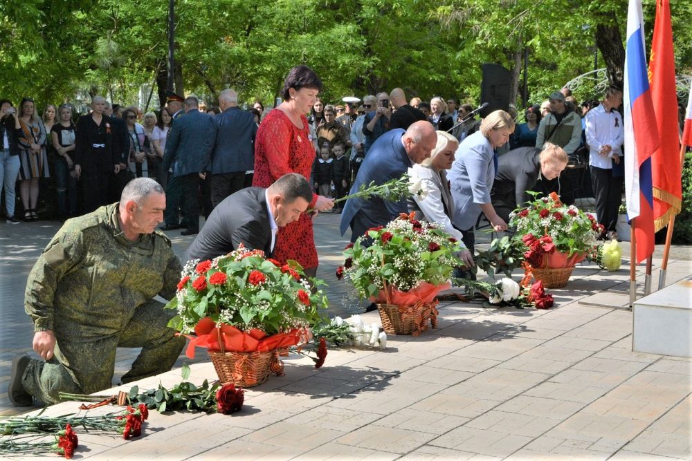 В пгт Первомайское отпраздновали 80-летие Победы в Великой Отечественной войне В пгт Первомайское отпраздновали 80-летие Победы в Великой Отечественной войне