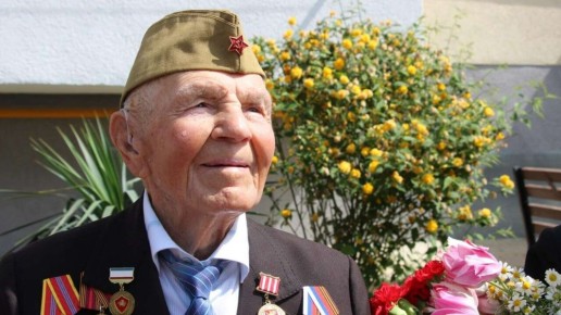 Концерты во дворах и автопробеги: как в Крыму отметили 80-летие Победы