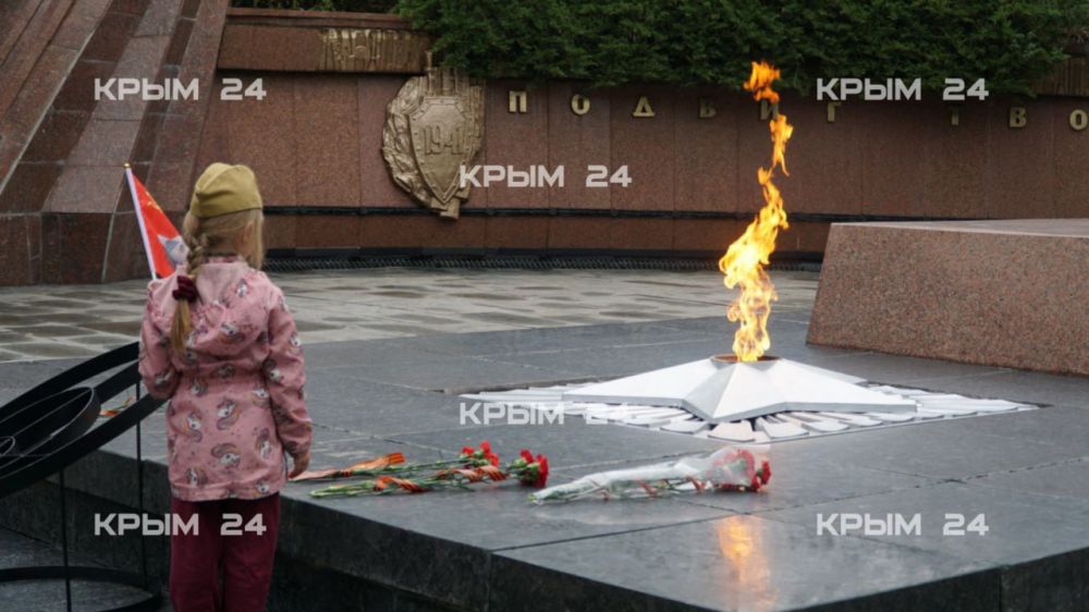 Симферополь отмечает 80-ю годовщину Победы. ФОТОРЕПОРТАЖ Симферополь отмечает 80-ю годовщину Победы. ФОТОРЕПОРТАЖ