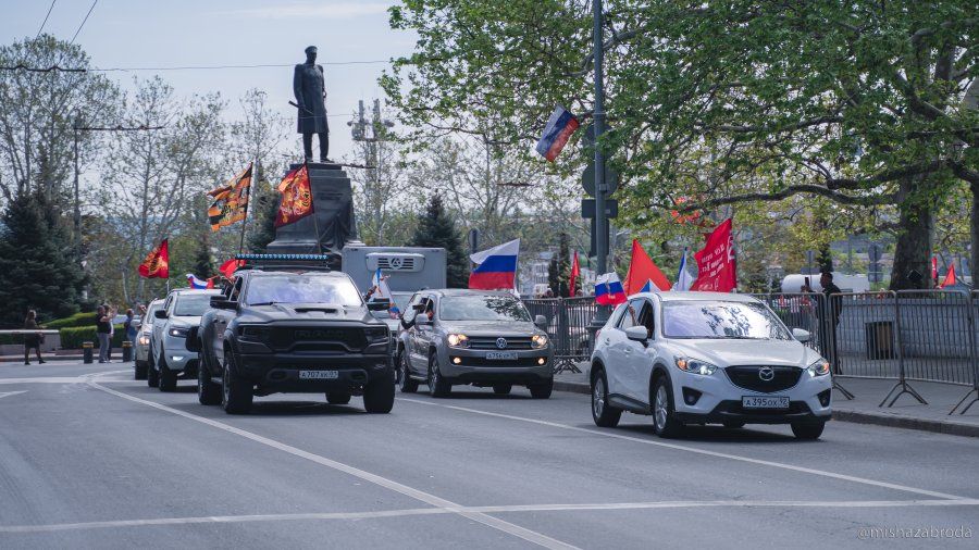 Молодежь Севастополя присоединилась к празднованию 80-летия Победы в Великой Отечественной войне и 81-летия освобождения Севастополя