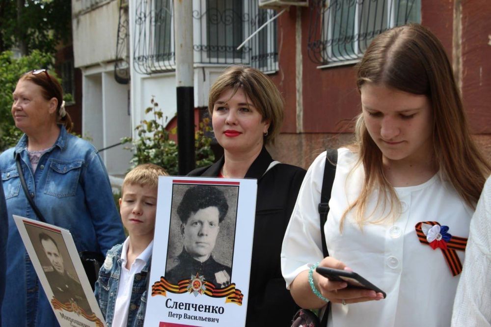 В этот памятный день, посвященный Великой Победе, мы выражаем свои поздравления ветеранам и участникам войны В этот памятный день, посвященный Великой Победе, мы выражаем свои поздравления ветеранам и участникам войны