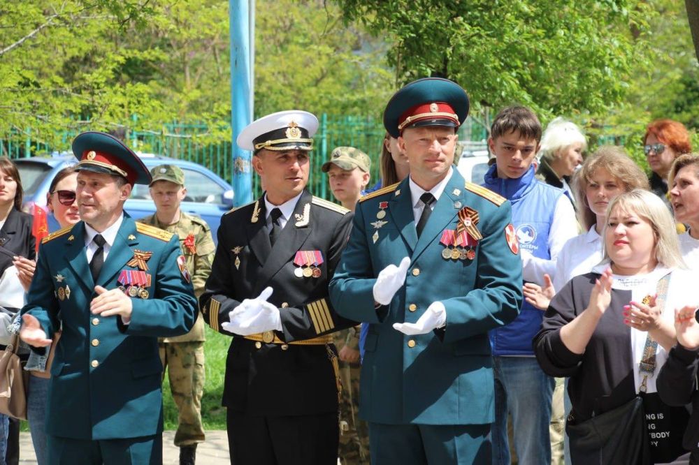 В этот памятный день, посвященный Великой Победе, мы выражаем свои поздравления ветеранам и участникам войны В этот памятный день, посвященный Великой Победе, мы выражаем свои поздравления ветеранам и участникам войны