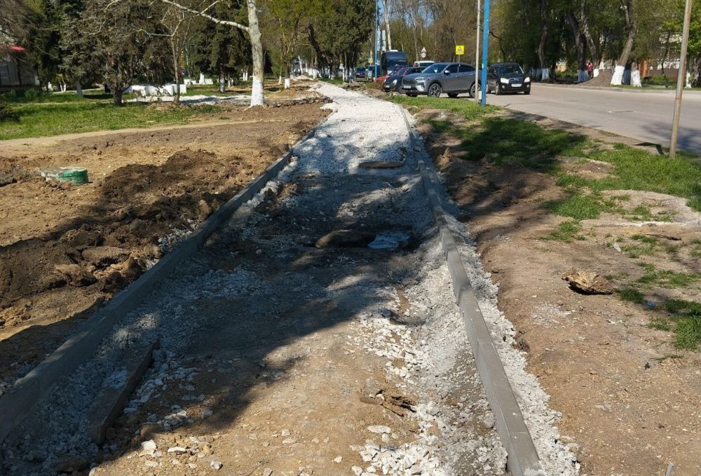 Продолжается реконструкция разводящих сетей в Керчи Продолжается реконструкция разводящих сетей в Керчи