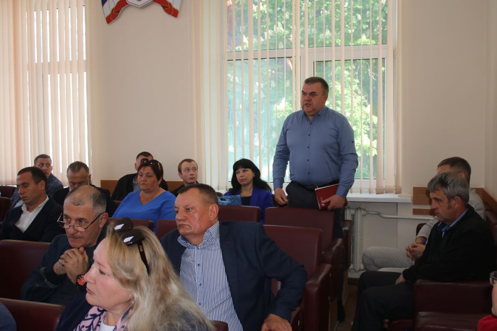 Вопросы жизнеобеспечения Феодосийского округа рассмотрены на аппаратном совещании администрации Вопросы жизнеобеспечения Феодосийского округа рассмотрены на аппаратном совещании администрации