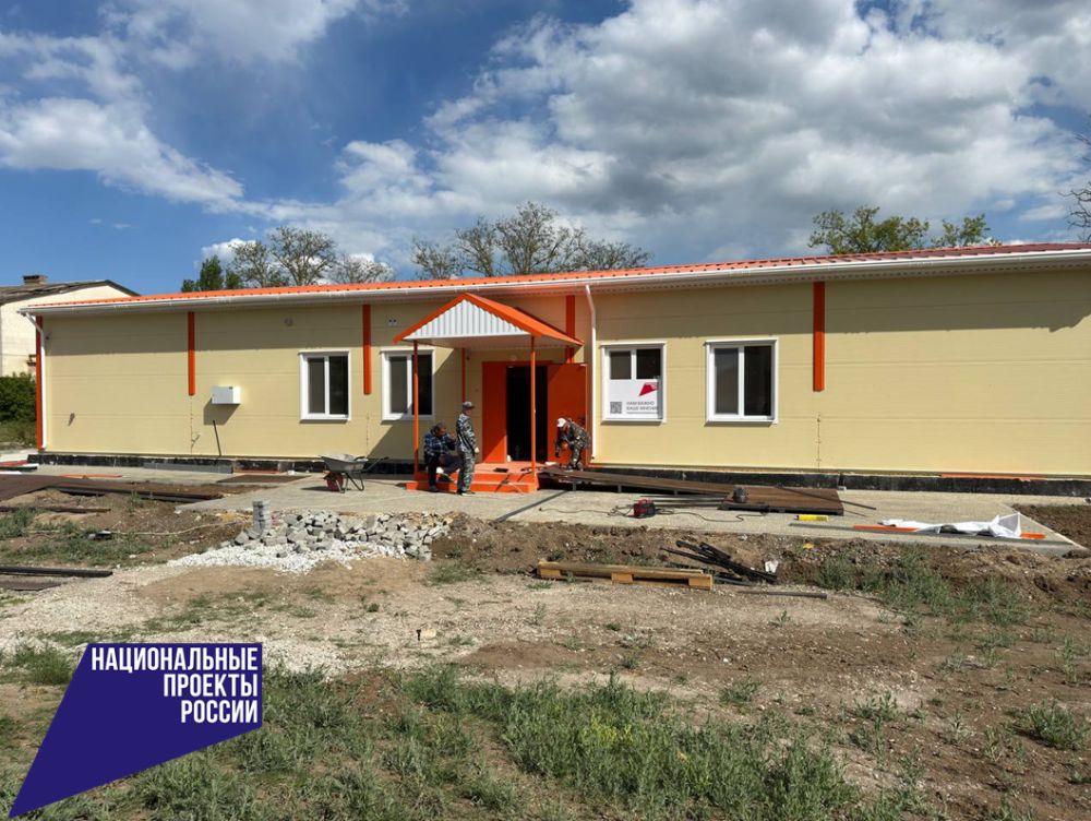 С вводом амбулатории в эксплуатацию жители села смогут получать квалифицированную медицинскую помощь без необходимости выезжать в центр района С вводом амбулатории в эксплуатацию жители села смогут получать квалифицированную медицинскую помощь без необходимости выезжать в центр района