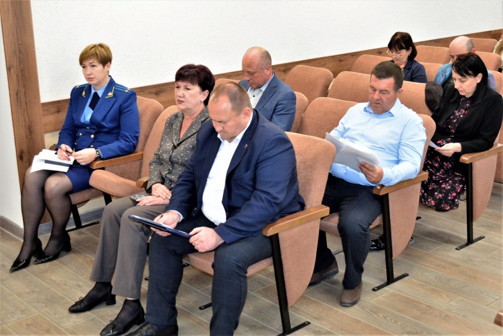 Состоялось 12-е заседание Первомайского районного совета Состоялось 12-е заседание Первомайского районного совета