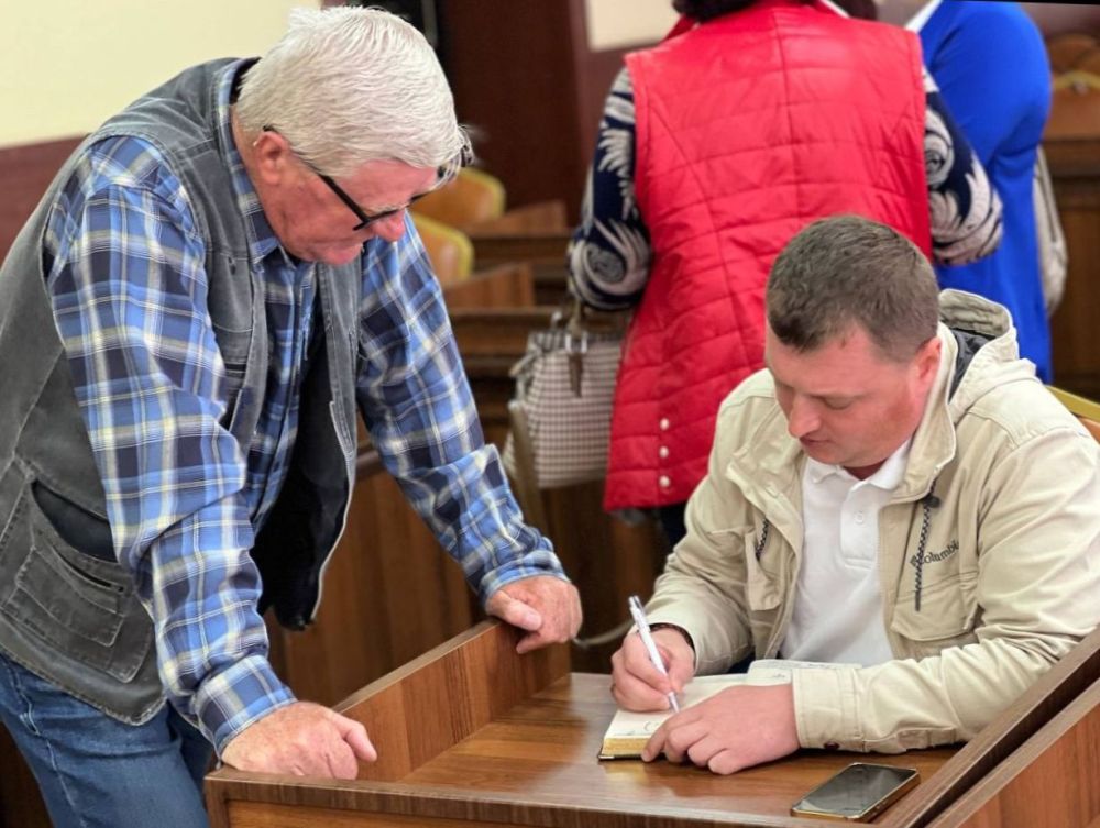 Игорь Ивин: По поручению Главы Республики Крым Сергея Валерьевича Аксёнова продолжаем выстраивать четкую коммуникацию с людьми, проводить встречи с председателями МКД