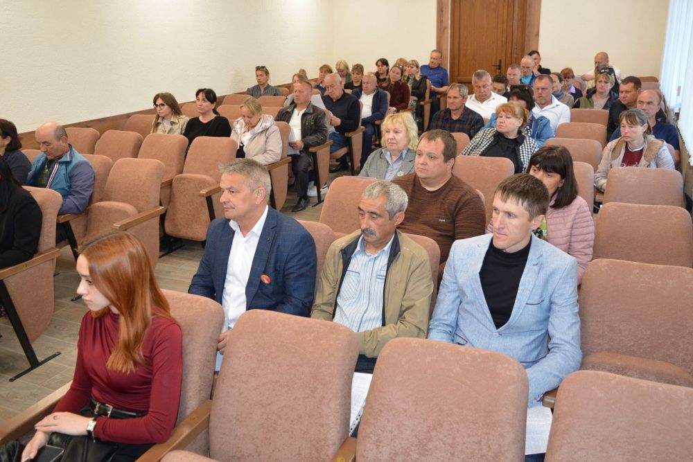 Состоялось 12-е заседание Первомайского районного совета Состоялось 12-е заседание Первомайского районного совета