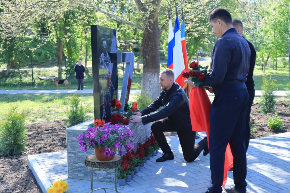 В Белогорском районе Крыма открыли сквер памяти землякам, которые погибли в ходе СВО