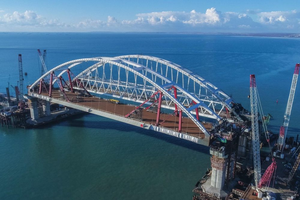 Режим нон-стоп. Как строили Крымский мост Режим нон-стоп. Как строили Крымский мост