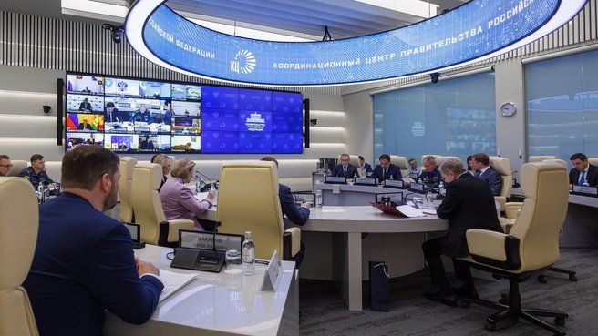Виталий Савельев провёл заседание правительственной комиссии для координации работ по ликвидации последствий чрезвычайной ситуации, вызванной крушением танкеров в Керченском проливе Виталий Савельев провёл заседание правительственной комиссии для координации работ по ликвидации последствий чрезвычайной ситуации, вызванной крушением танкеров в Керченском проливе