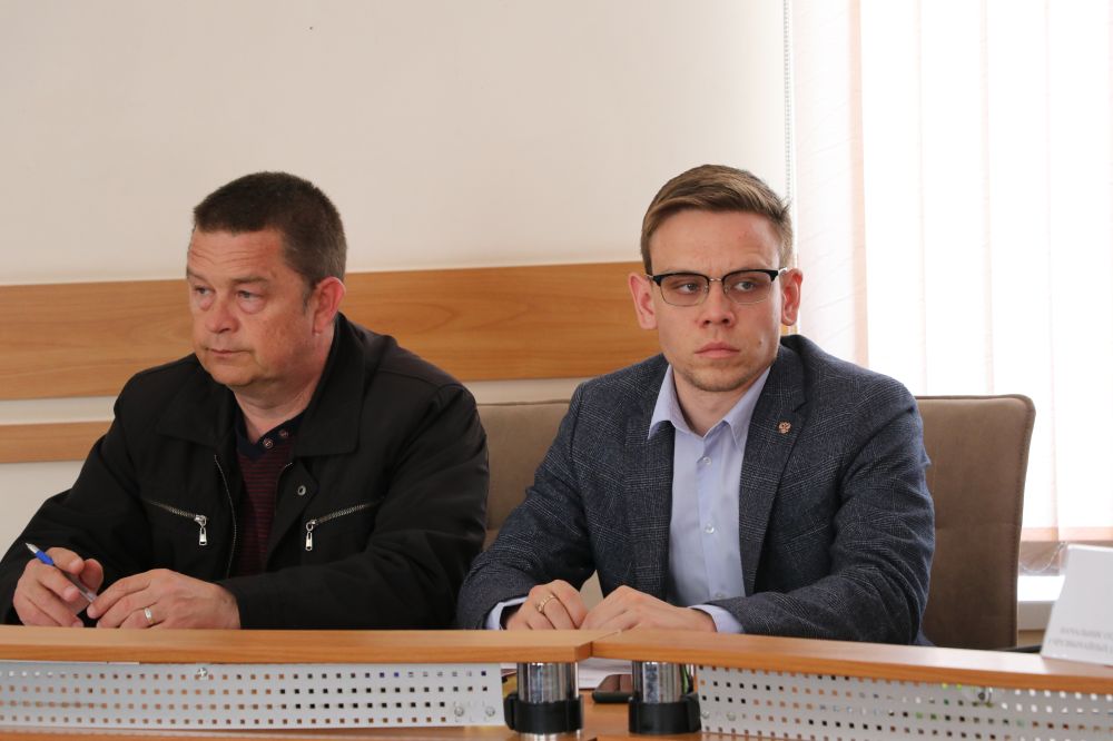 В Феодосии состоялось заседание комиссии по предупреждению и ликвидации чрезвычайных ситуаций В Феодосии состоялось заседание комиссии по предупреждению и ликвидации чрезвычайных ситуаций