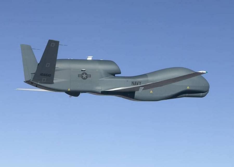        RQ-4B Global Hawk ( - FORTE 10)     