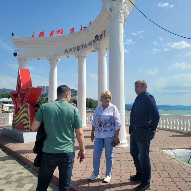 Галина Огнёва: Начала субботнее утро с проверки санитарного состояния набережной