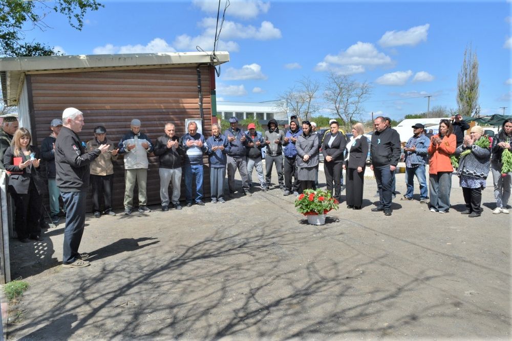 В пгт Первомайское, селах Войково и Гвардейское прошли траурные мероприятия, приуроченные ко Дню памяти жертв депортации народов Крыма В пгт Первомайское, селах Войково и Гвардейское прошли траурные мероприятия, приуроченные ко Дню памяти жертв депортации народов Крыма