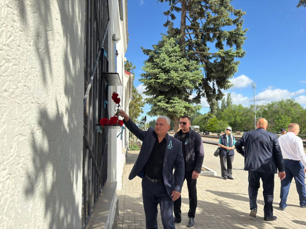Республика Крым – территория мира и согласия, пусть навсегда здесь поселятся добро и благополучие Республика Крым – территория мира и согласия, пусть навсегда здесь поселятся добро и благополучие