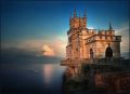 Скорей смотрите новый выпуск про весенние приключения Федерико в Крыму! Он почувствует себя героем советского фильма «Три плюс два», устроит барабулий пир, побывает в аномальной зоне и на заводе вин «Новый свет», на...
