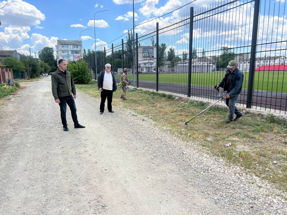 «Контроль за санитарным состоянием города – ежедневная и системная работа», - Игорь Ивин «Контроль за санитарным состоянием города – ежедневная и системная работа», - Игорь Ивин