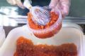 Севастопольский предприниматель подавал просроченную икру и рыбную продукцию без маркировки и документов