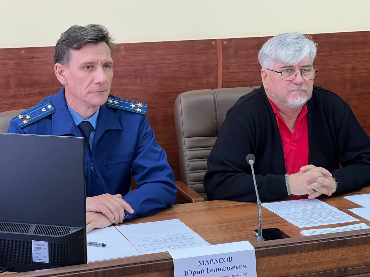 Игорь Ивин провел заседание рабочей группы Межведомственной комиссии по противодействию нелегальной занятости Игорь Ивин провел заседание рабочей группы Межведомственной комиссии по противодействию нелегальной занятости