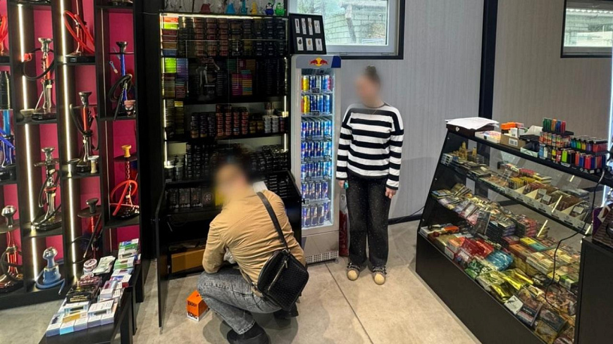 В Крыму ликвидированы два магазина, где продавались опасные для жизни граждан электронные сигареты В Крыму ликвидированы два магазина, где продавались опасные для жизни граждан электронные сигареты