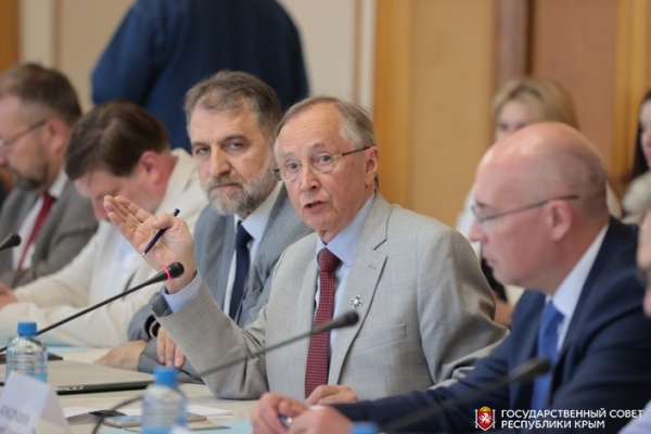 В Государственном Совете Крыма обсудили предложения о внесении изменений в федеральное законодательство о культуре В Государственном Совете Крыма обсудили предложения о внесении изменений в федеральное законодательство о культуре