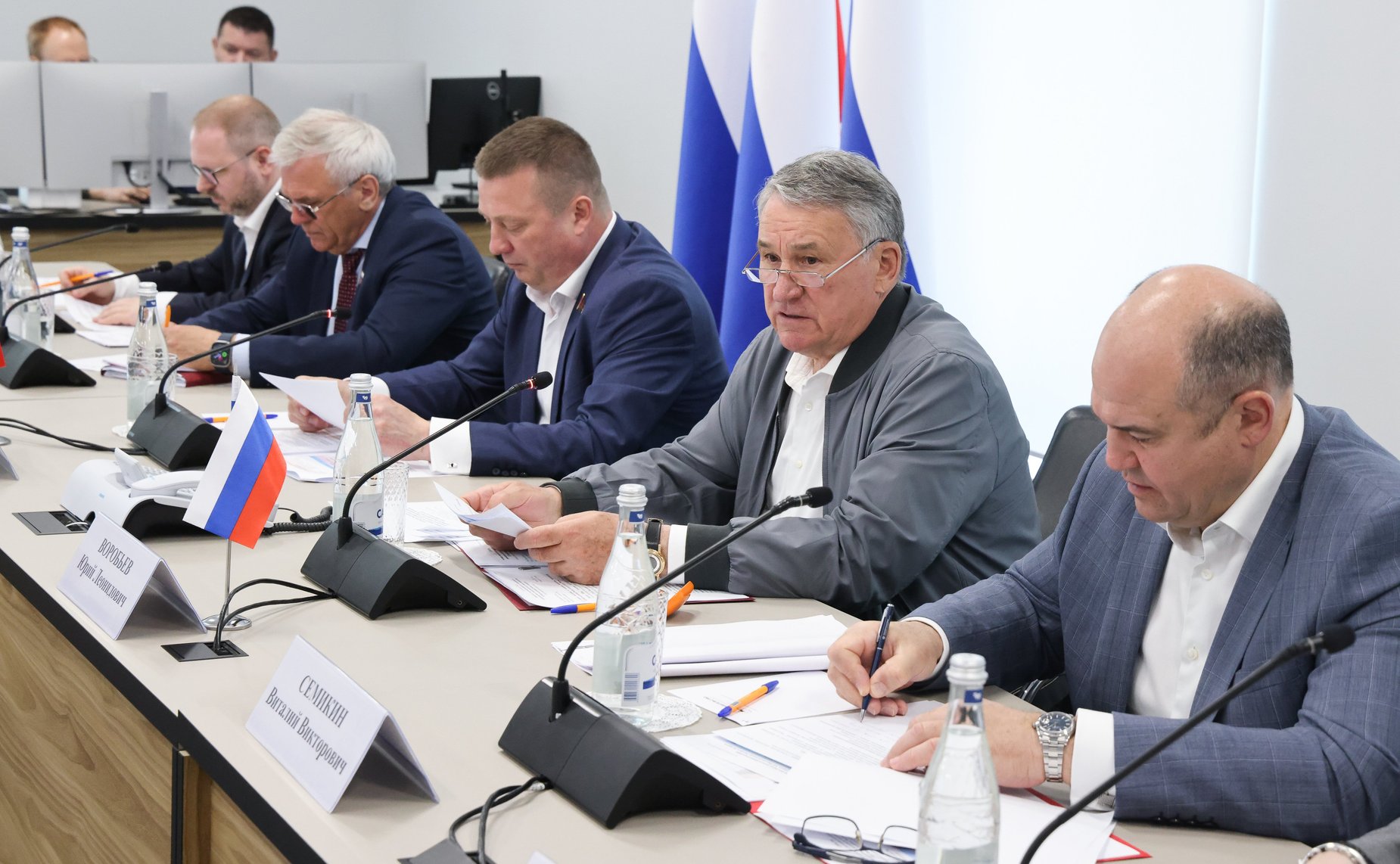 Ю. Воробьев: Участие в XII Форуме регионов России и Беларуси подтвердили делегации семидесяти семи субъектов Российской Федерации Ю. Воробьев: Участие в XII Форуме регионов России и Беларуси подтвердили делегации семидесяти семи субъектов Российской Федерации