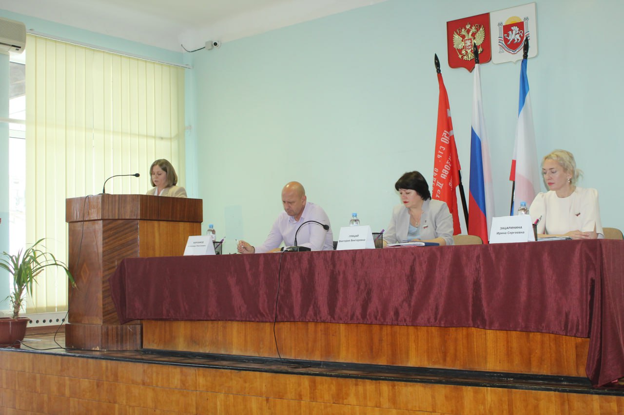 Состоялось 19-е заседание Советского районного совета Состоялось 19-е заседание Советского районного совета