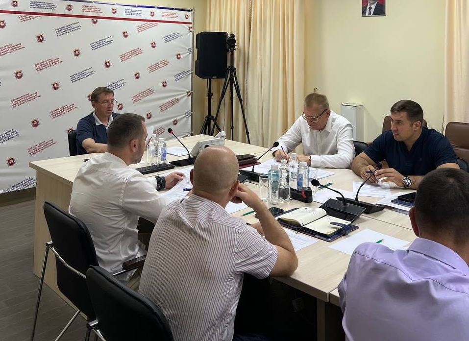 В ГКУ РК «Инвестстрой» состоялось еженедельное совещание о ходе строительства объектов в Республике Крым В ГКУ РК «Инвестстрой» состоялось еженедельное совещание о ходе строительства объектов в Республике Крым