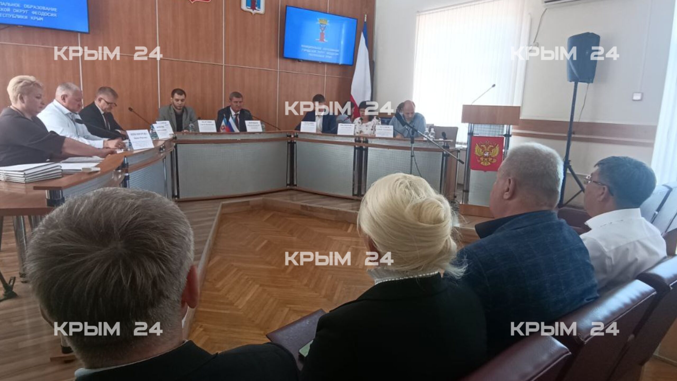 В Феодосии выбирают главу администрации города В Феодосии выбирают главу администрации города