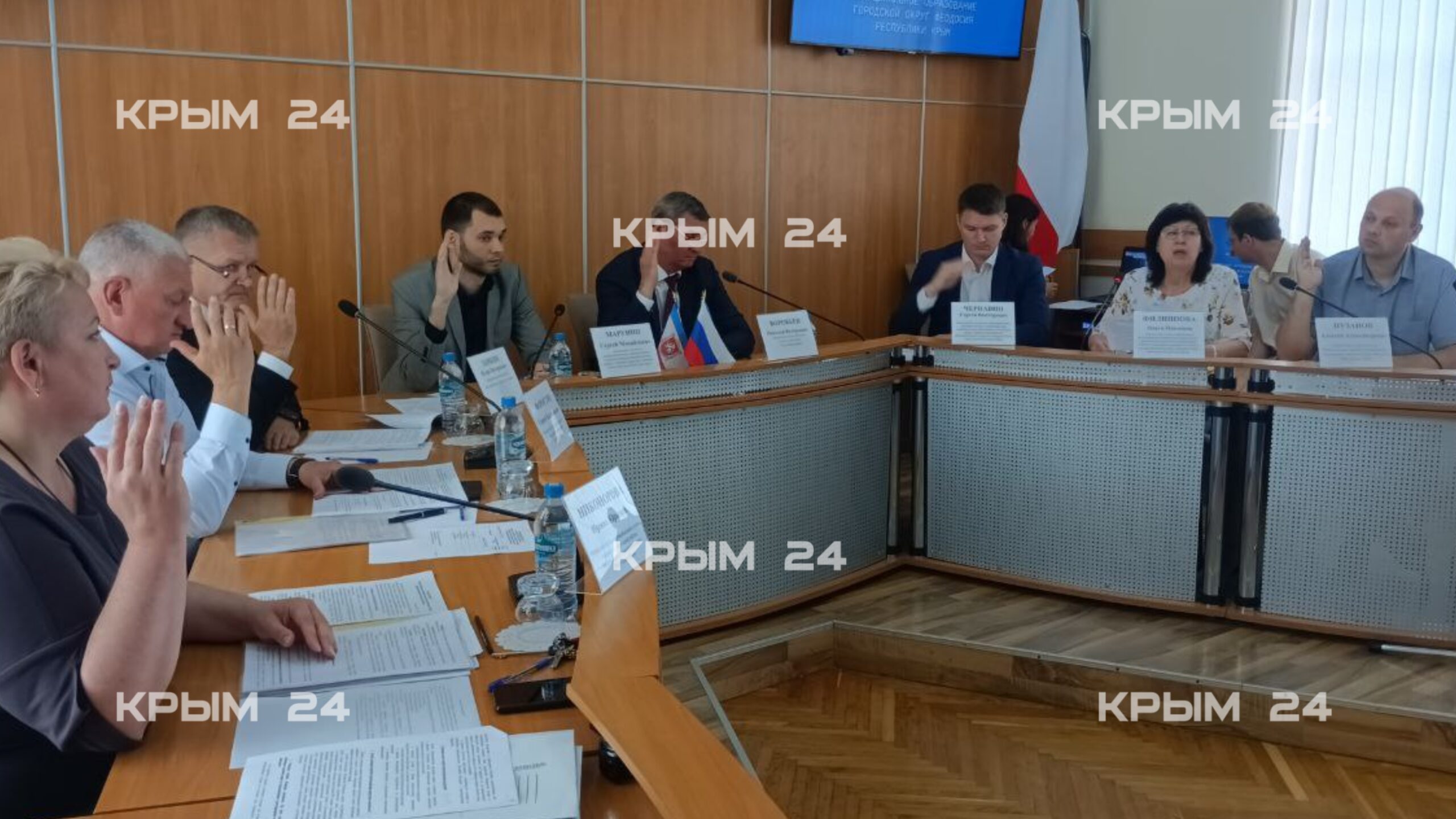 В Феодосии выбирают главу администрации города В Феодосии выбирают главу администрации города