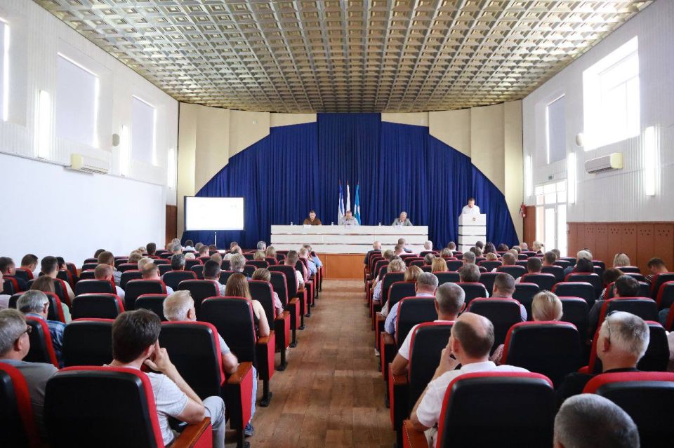 В Белогорском районе прошло всекрымское предуборочное совещание с участием профильных ведомств и экспертов В Белогорском районе прошло всекрымское предуборочное совещание с участием профильных ведомств и экспертов