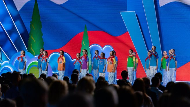 Дмитрий Чернышенко: «Артек» – эталон качества детского отдыха в России и во всём мире Дмитрий Чернышенко: «Артек» – эталон качества детского отдыха в России и во всём мире