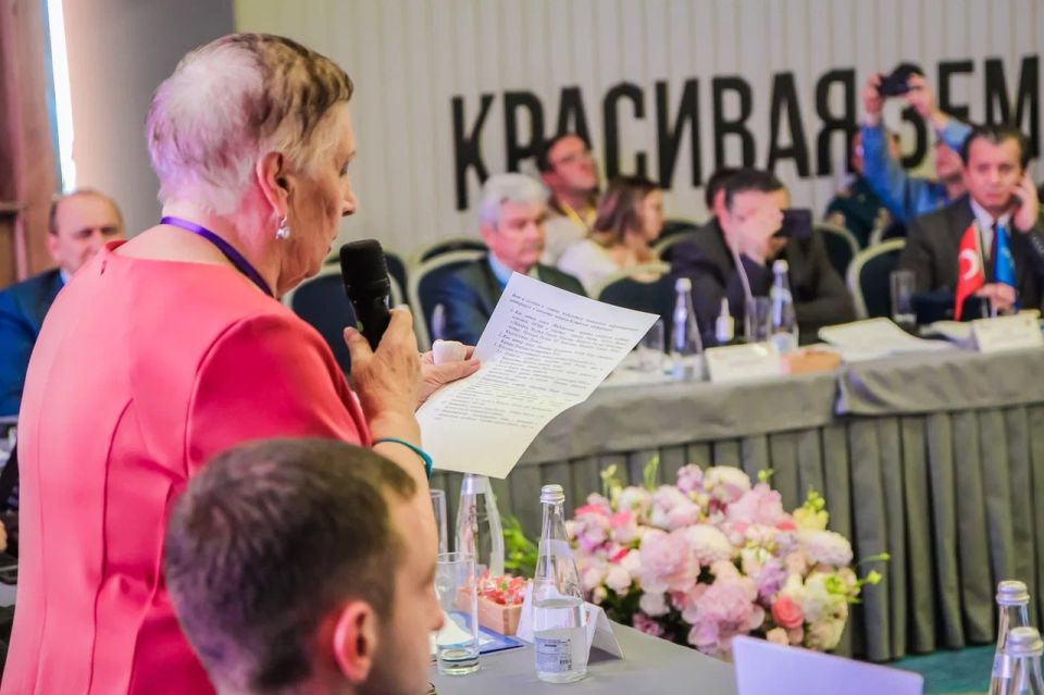 В Крыму могут провести творческий фестиваль «Сияние Севера» В Крыму могут провести творческий фестиваль «Сияние Севера»