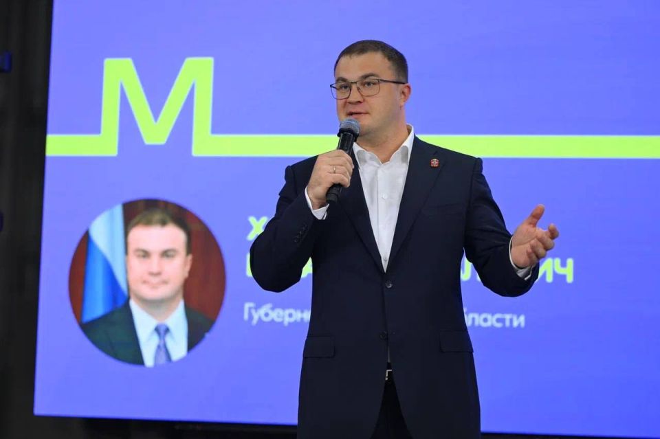Алексей Зинченко: Первый день Всероссийского семинар-совещания руководителей, реализующих молодежную политику, начался в Омске