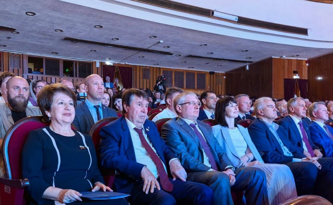 Е. Алтабаева: В Крыму открылся XVIII Международный фестиваль «Великое русское слово» Е. Алтабаева: В Крыму открылся XVIII Международный фестиваль «Великое русское слово»