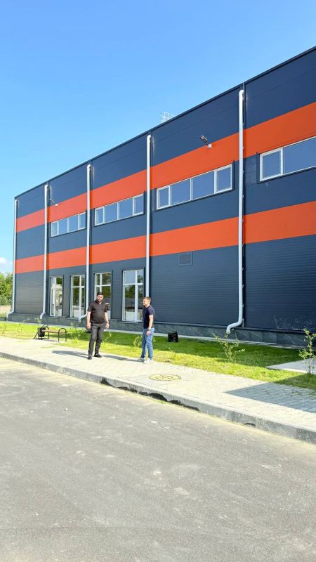 Шериф Османов: Долгожданное строительство физкультурно-оздоровительного комплекса в с.Перово Симферопольского района завершено Шериф Османов: Долгожданное строительство физкультурно-оздоровительного комплекса в с.Перово Симферопольского района завершено