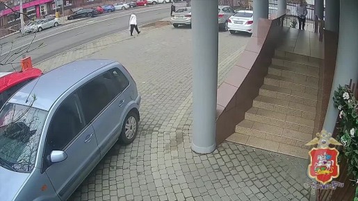    ,       2,5  