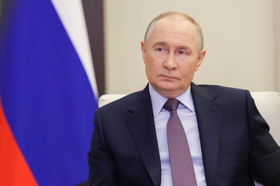 Дети в книжном, Папа на проводе и "Ы" - значит Крым. Главное по Путину за неделю Дети в книжном, Папа на проводе и "Ы" - значит Крым. Главное по Путину за неделю