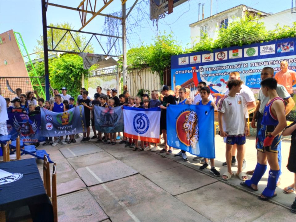 В Бахчисарае состоялся открытый чемпионат и первенство Бахчисарайского района по муайтай (тайскому боксу) под лозунгом: "Мы против наркомании и детской преступности" В Бахчисарае состоялся открытый чемпионат и первенство Бахчисарайского района по муайтай (тайскому боксу) под лозунгом: "Мы против наркомании и детской преступности"