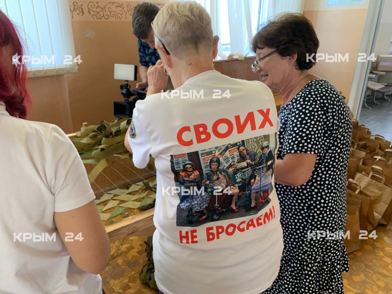Аксёнов наградил школьников Крыма за волонтёрскую деятельность Аксёнов наградил школьников Крыма за волонтёрскую деятельность