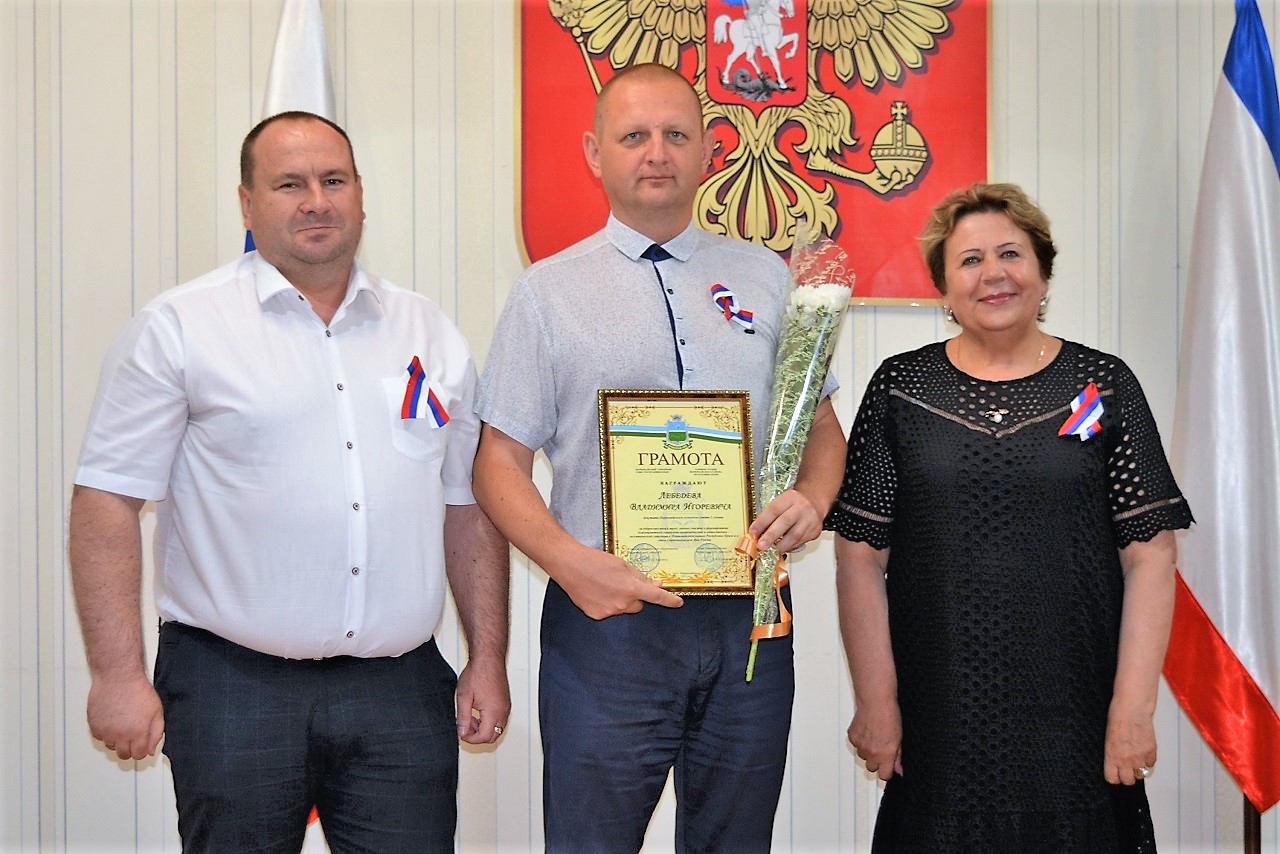В Первомайском районе прошло торжественное мероприятие, посвященное Дню России В Первомайском районе прошло торжественное мероприятие, посвященное Дню России