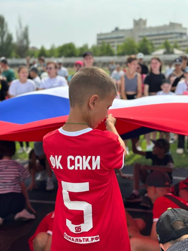 Ольга Торубарова: Россия - Родина моя! И твоя! И его!