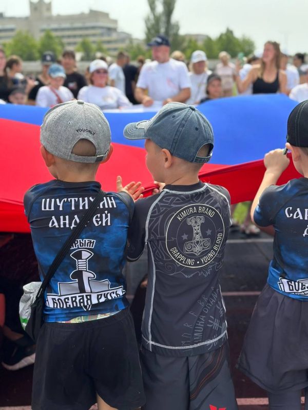 Ольга Торубарова: Россия - Родина моя! И твоя! И его!