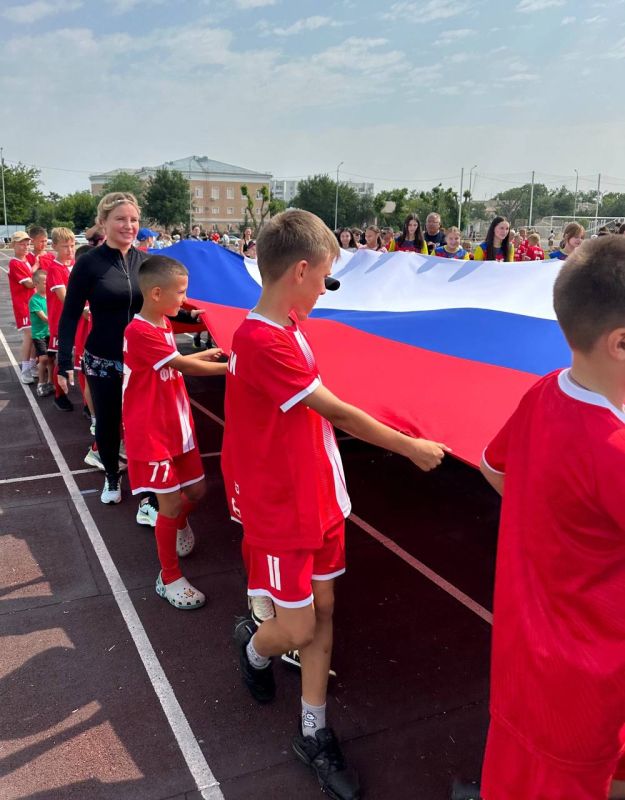 Ольга Торубарова: Россия - Родина моя! И твоя! И его!