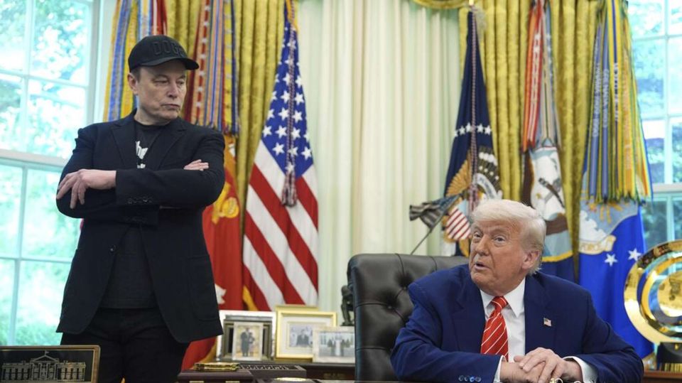 &quot;Кто лидер в стае&quot;: чем кончится публичная ссора Трампа и Маска